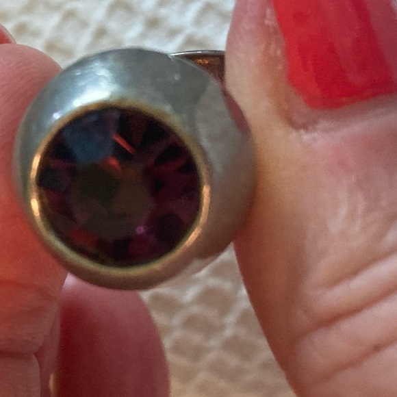 Big Metal London purple stone Ring - Picture 8 of 10